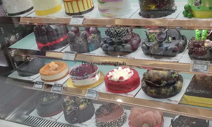 Myumy The Cake Artist